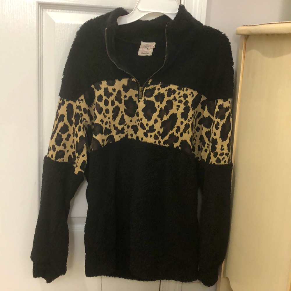 Grace&Emma Cheetah Quarter Zip